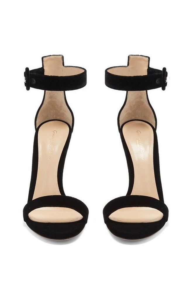 Gianvito Rossi Portofino 105 Heel in Black Shoes