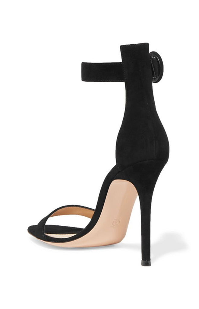 Gianvito Rossi Portofino 105 Heel in Black Shoes